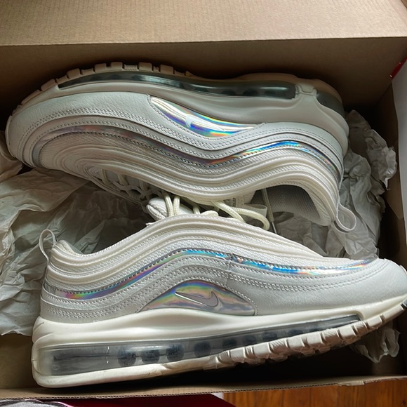 Nike Shoes - Womens Nike Airmax 97